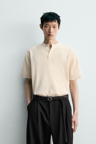 ニットヘンリーネックTシャツオフホワイトZaraのニットヘンリーネックTシャツ - オフホワイト