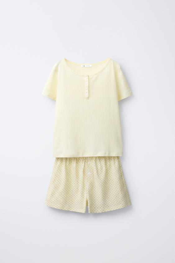 6-14 AÑOS/ PIJAMA LISO Y TOPOS - Amarillo de Zara - Imagen 0