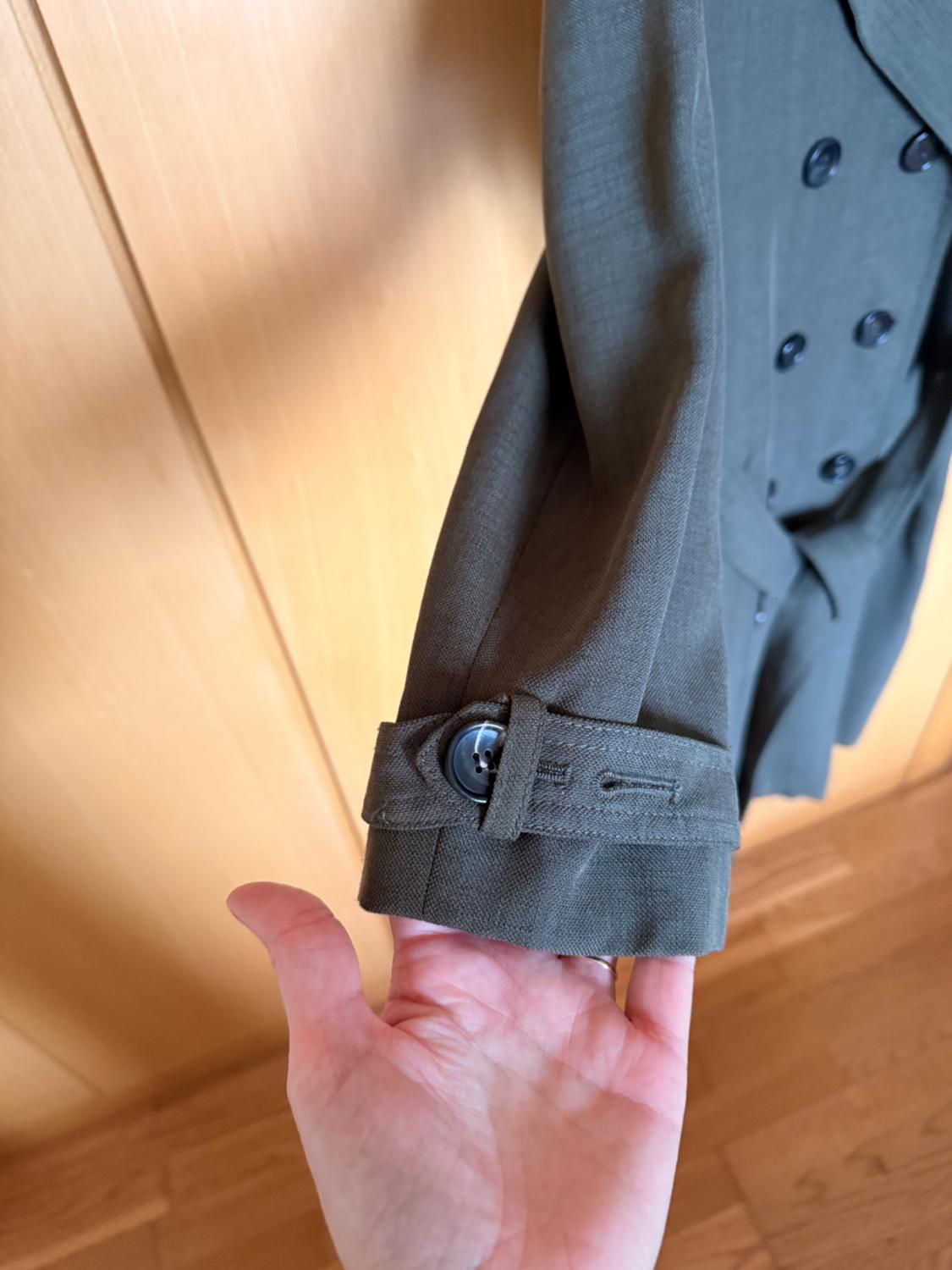 FLOWING TRENCH COAT - Image 4