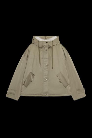 KURZER PARKA MIT KAPUZE MIT FELLIMITAT - Khaki von Zara