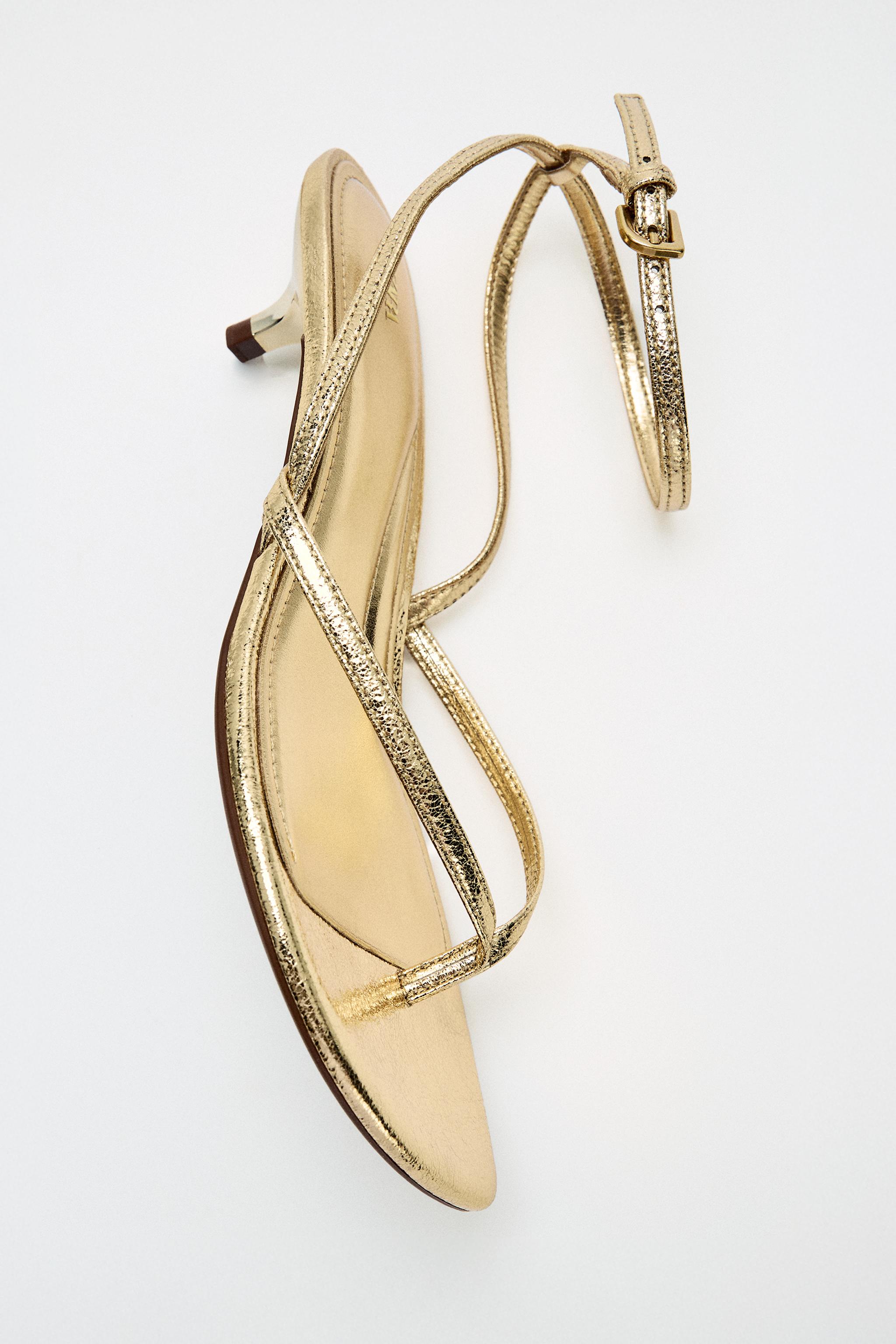 METALLIC-EFFECT KITTEN HEEL SANDALS