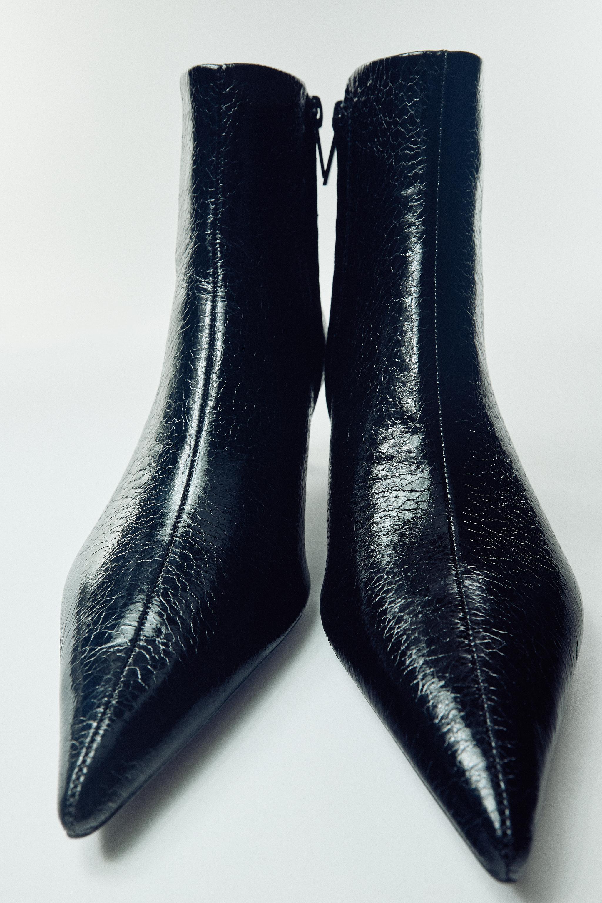 CRACKLED-EFFECT KITTEN-HEEL ANKLE BOOTS