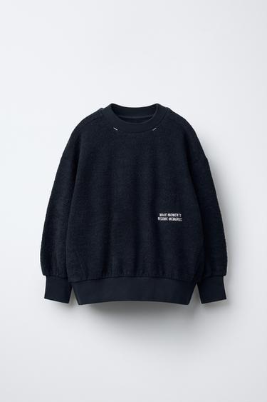 SUDADERA BOUCLÉ TEXTO BORDADO - Marino de Zara - Imagen 0