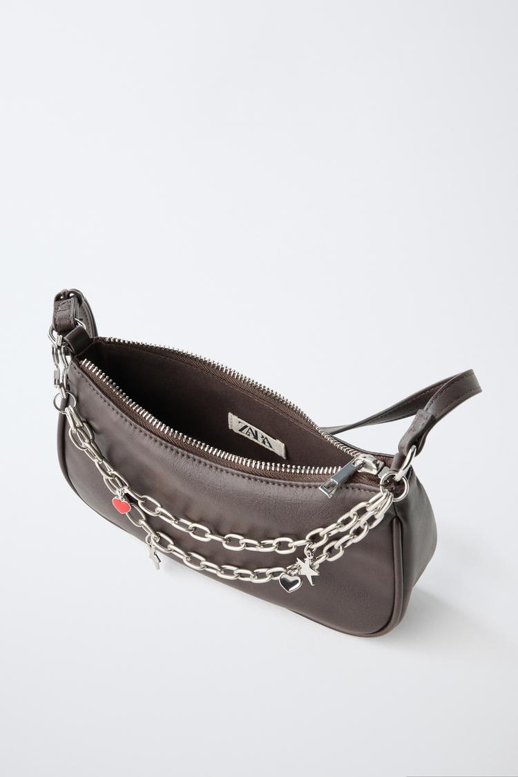 BOLSA DE HOMBRO CON CADENA 4