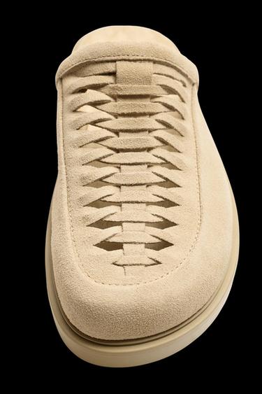 Zara BRAIDED LEATHER CLOGS - Beige