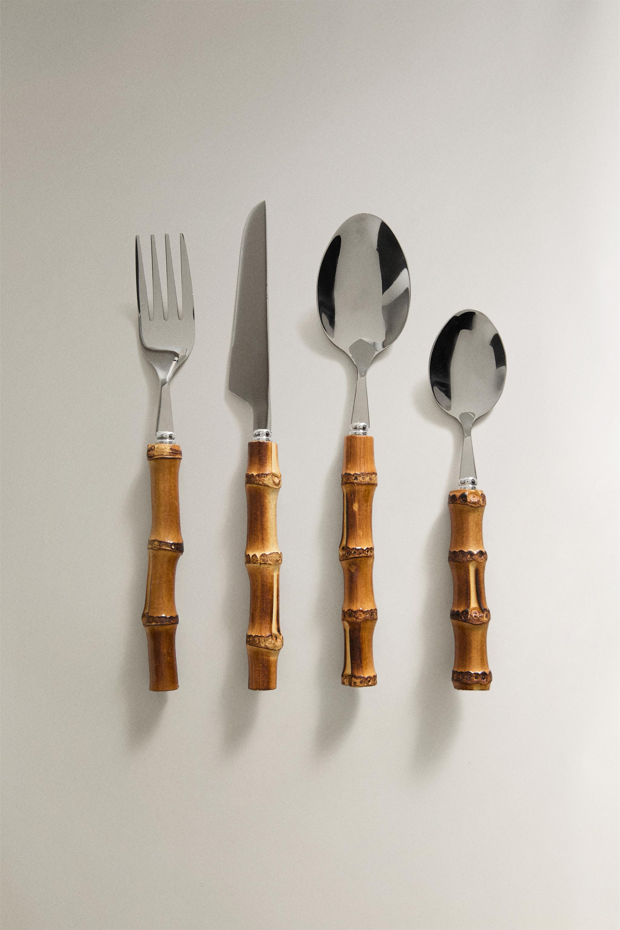 4-PIECE CUTLERY SET WITH BAMBOO HANDLE