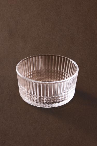 MINI-SCHALE AUS GLAS MIT RELIEF - 990 von Zara