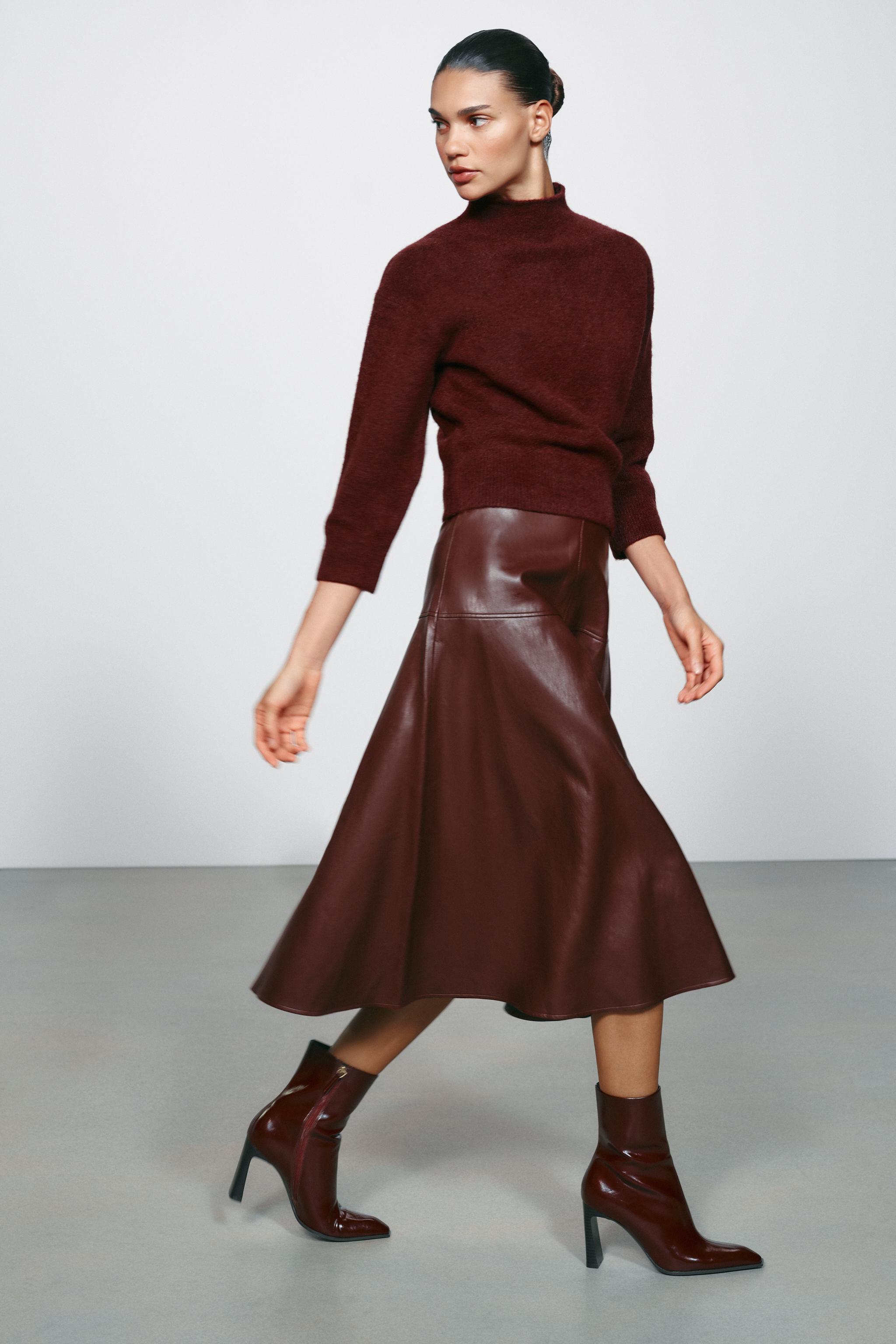 SOFT HIGH-NECK KNIT JUMPER