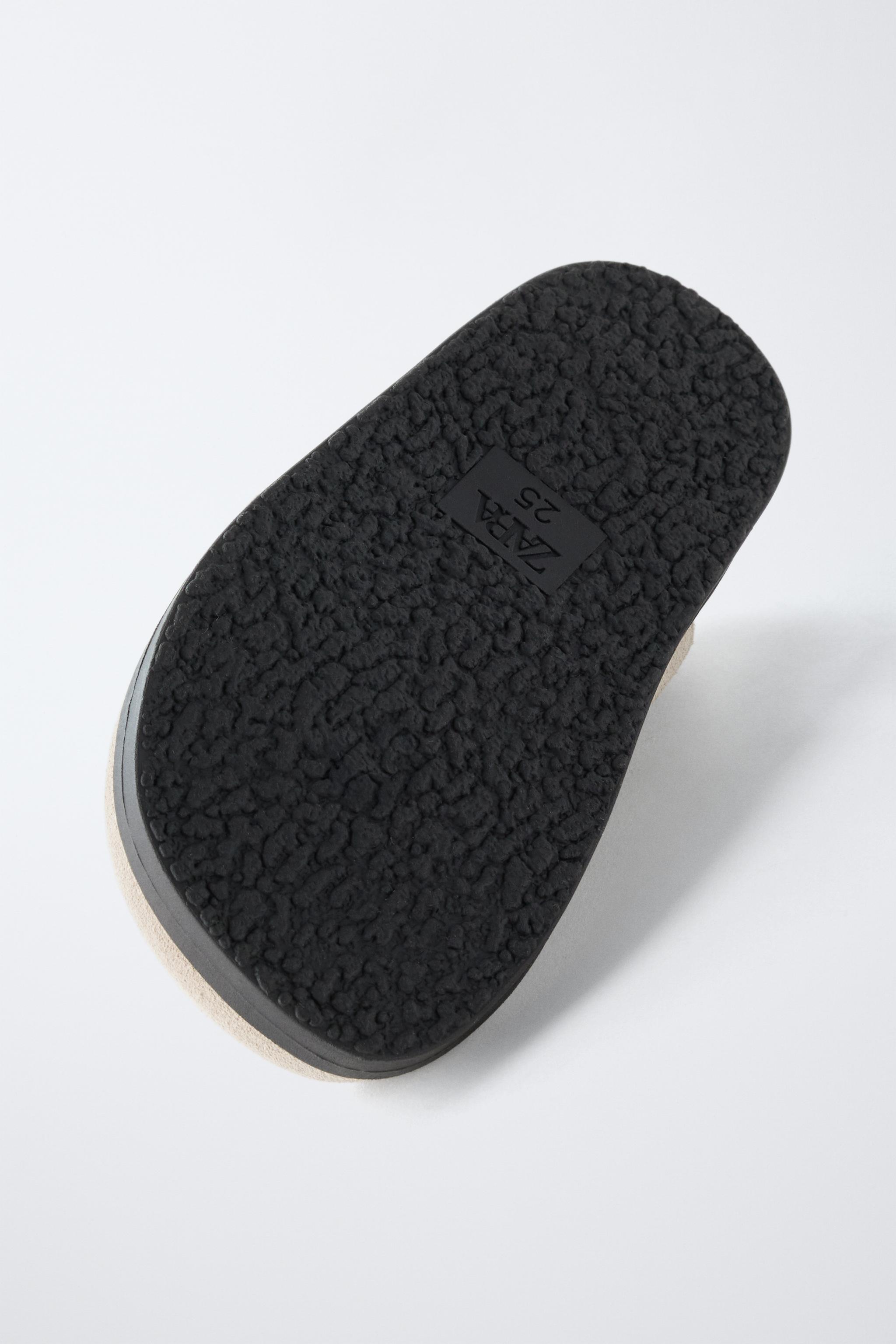 スプリットスエードレザークロッグサンダル - エクリュ | ZARA Japan