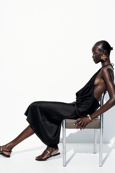 TOP SATINÉ AVEC VERROTERIE - Noir de Zara - Image 4
