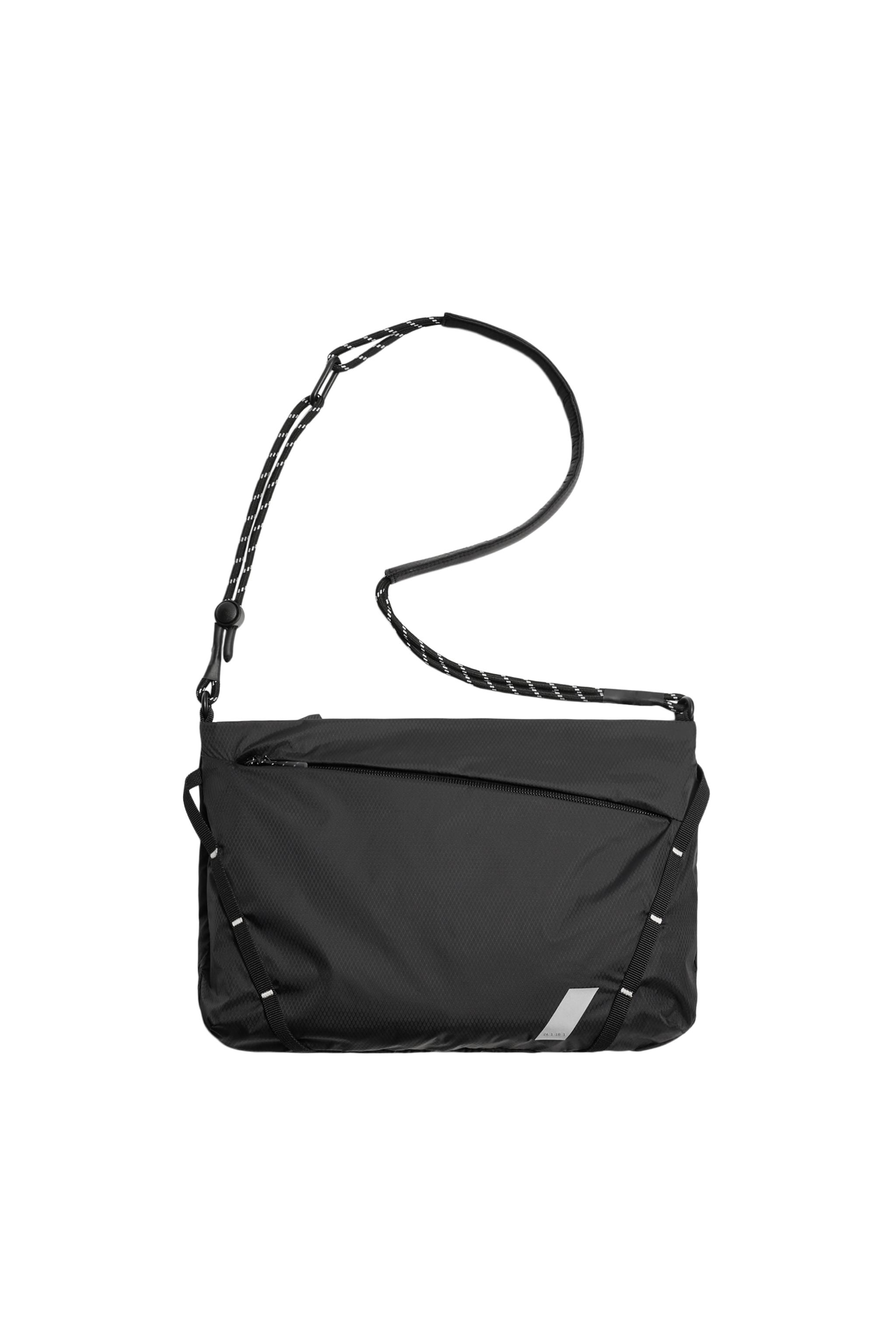 FOLDABLE SPORTY CROSSBODY BAG - Black | ZARA Canada