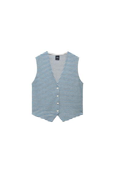 TEXTURED JACQUARD VEST