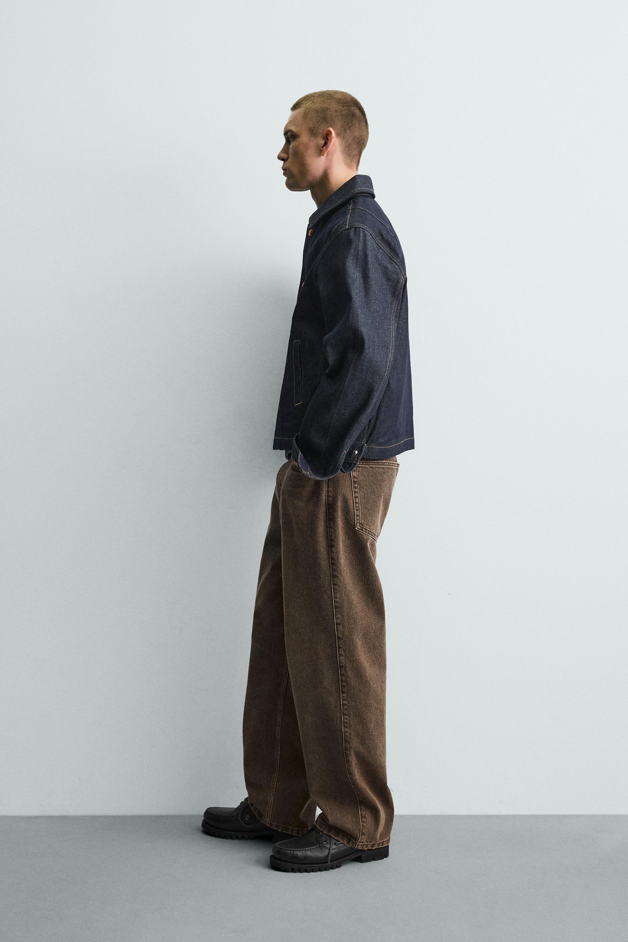RELAXED FIT JEANS WITH WAXED EFFECT FINISH