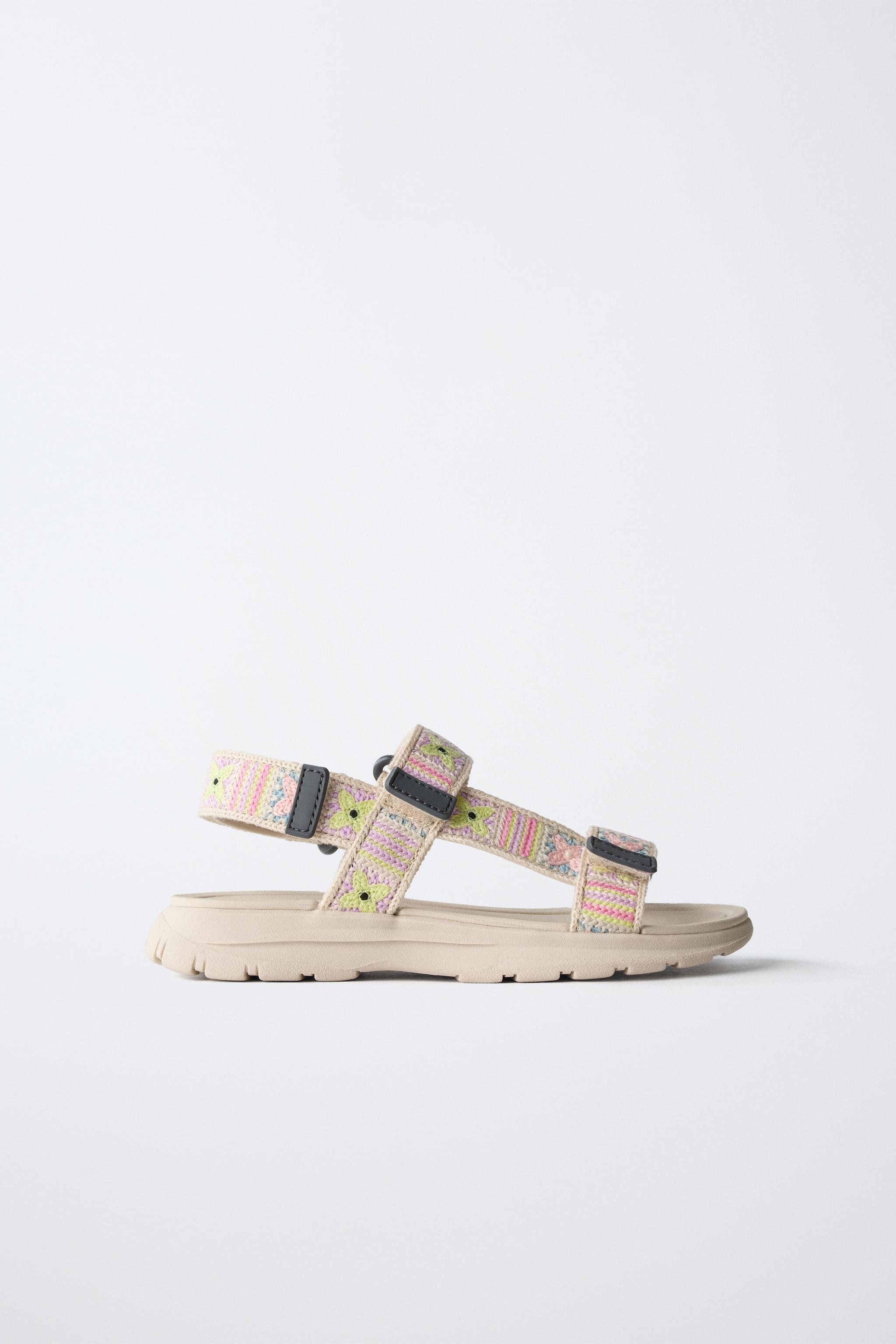 CROCHET EFFECT TECHNICAL SANDALS