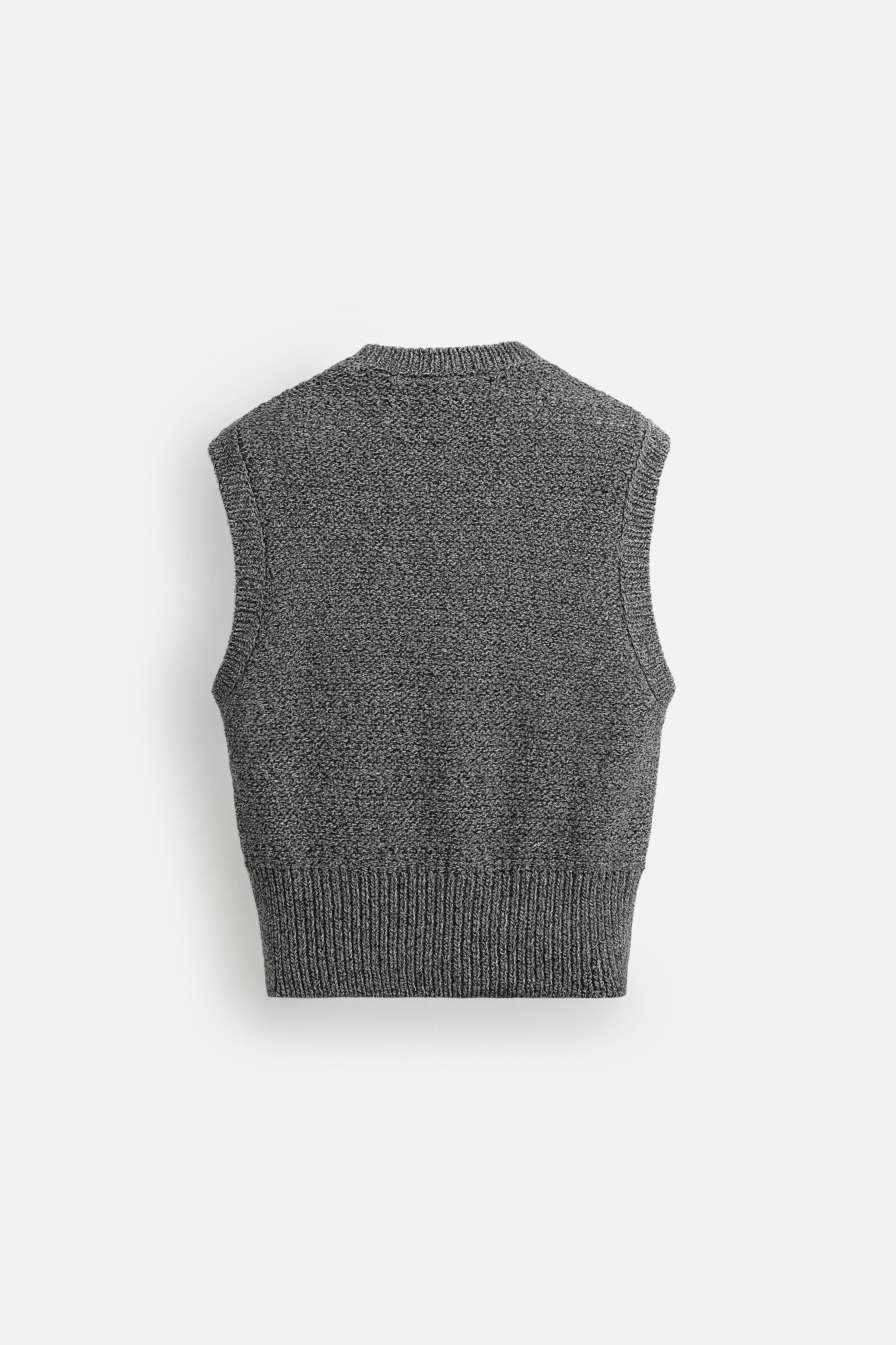 ZARA】フラワーボタンニットベスト | 3920/238/620 (ZARA/ベスト