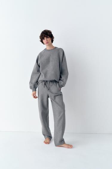 ДЖОГГЕРЫ ИЗ МЯГКОЙ БЛЕСТЯЩЕЙ ТКАНИ — СЕРЫЙ С МЕЛАНЖЕВЫМ ЭФФЕКТОМ от Zara — изображение 0