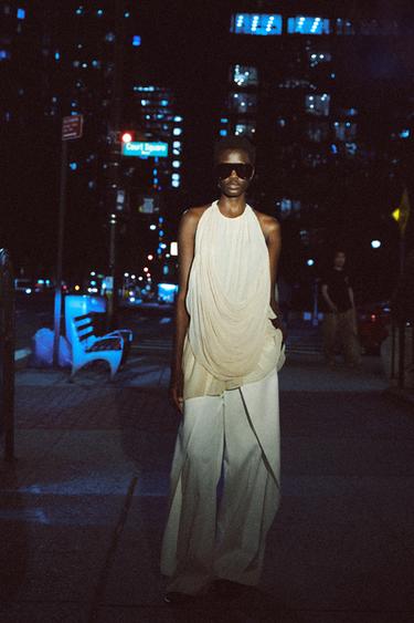 TOP ME RRUDHA DHE ME PIKA ZW COLLECTION - Kafe/ngjyrë natyrale nga Zara - Imazh 0