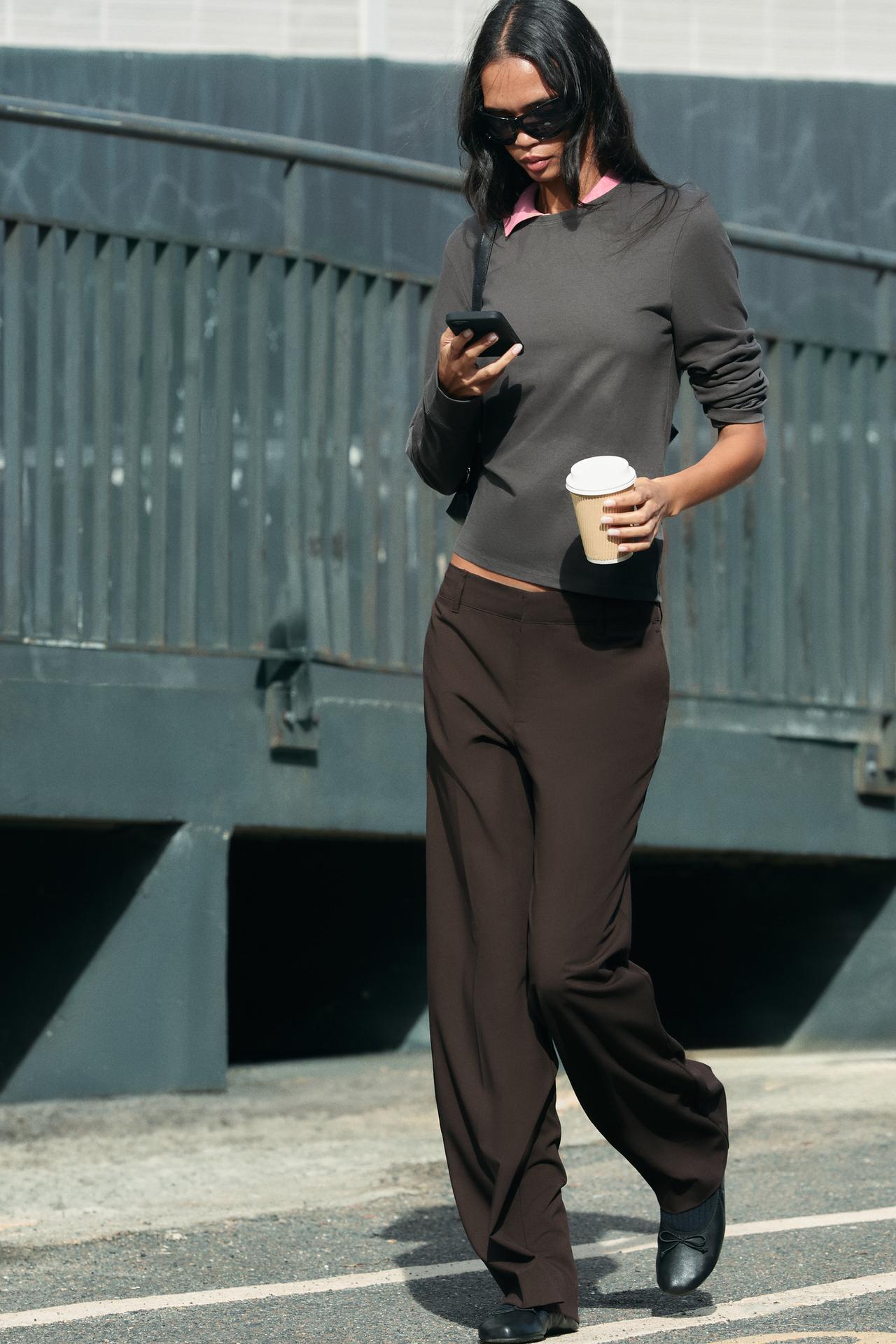 LOW-RISE STRAIGHT LEG PANTS — Dark eggplant