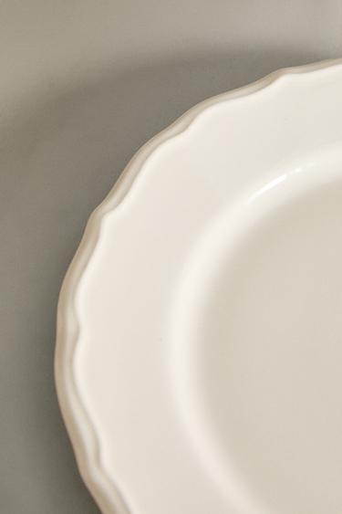 EARTHENWARE DESSERT PLATE WITH RAISED-DESIGN EDGE - Ecru by Zara - Image 3