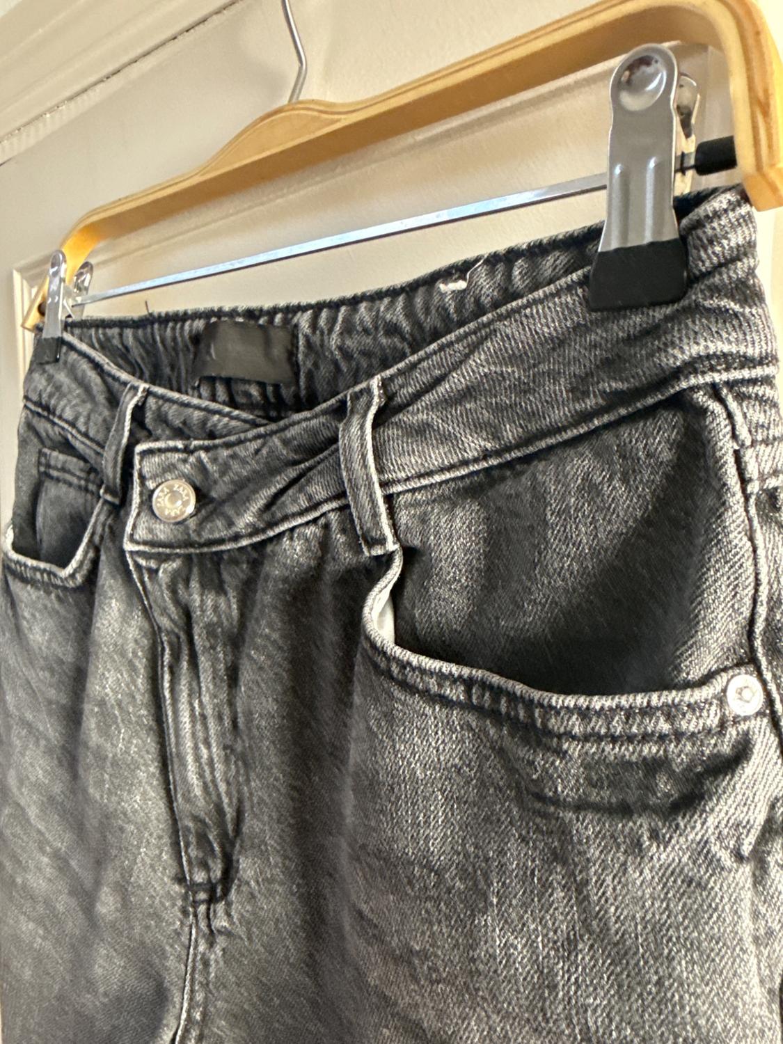Z1975 STRAIGHT HIGH-WAIST CROSS-OVER WAIST JEANS - Image 6