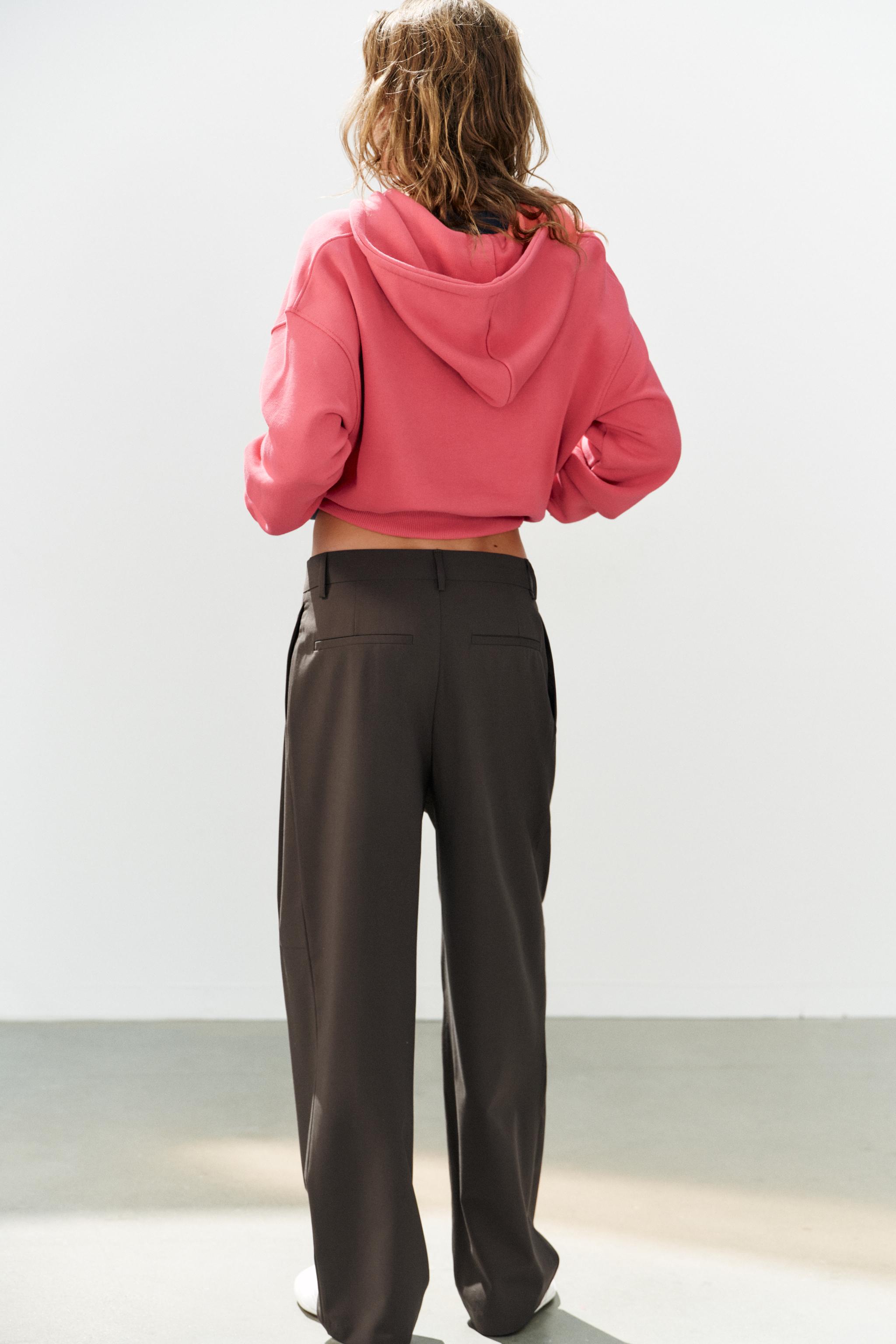 STRIPED PLEATED PANTS