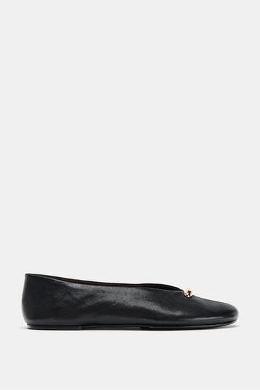 LEATHER BALLET FLATS WITH APPLIQUÉ - Black by Zara