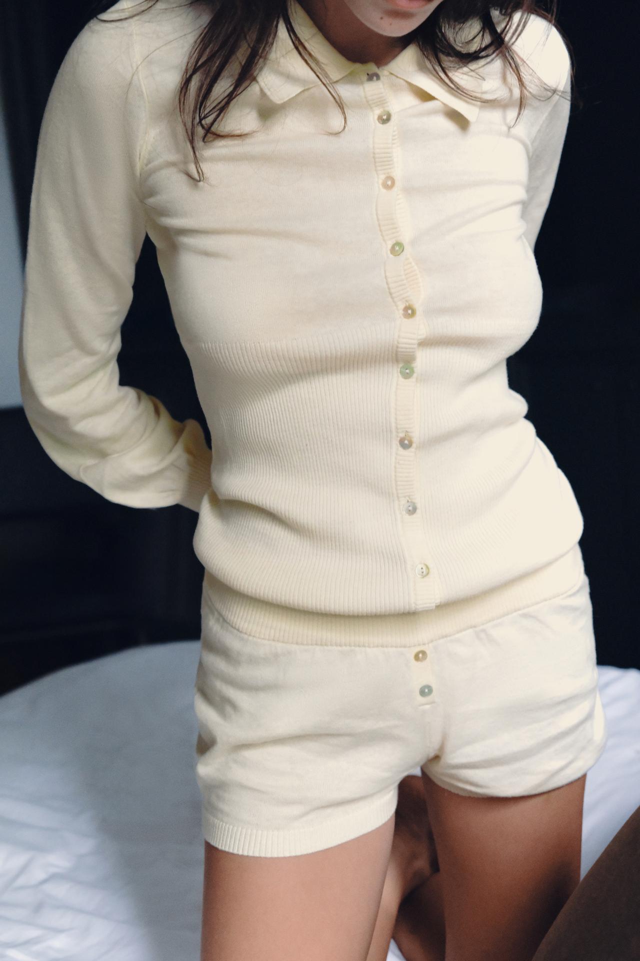 KNIT BUTTON MINI SHORTS — Ecru