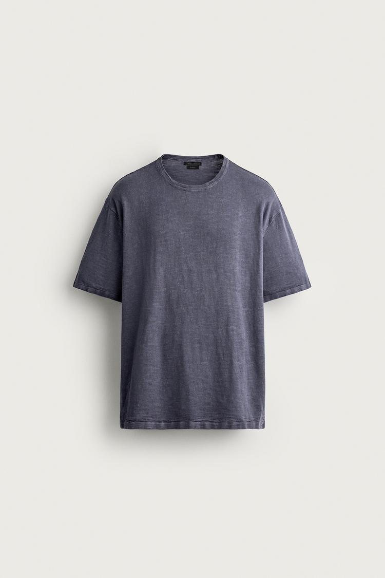 TEXTURED KNIT T-SHIRT