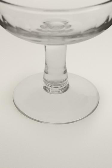 VERRE À VIN RELIEF VERTICAL - Transparent de Zara - Image 3