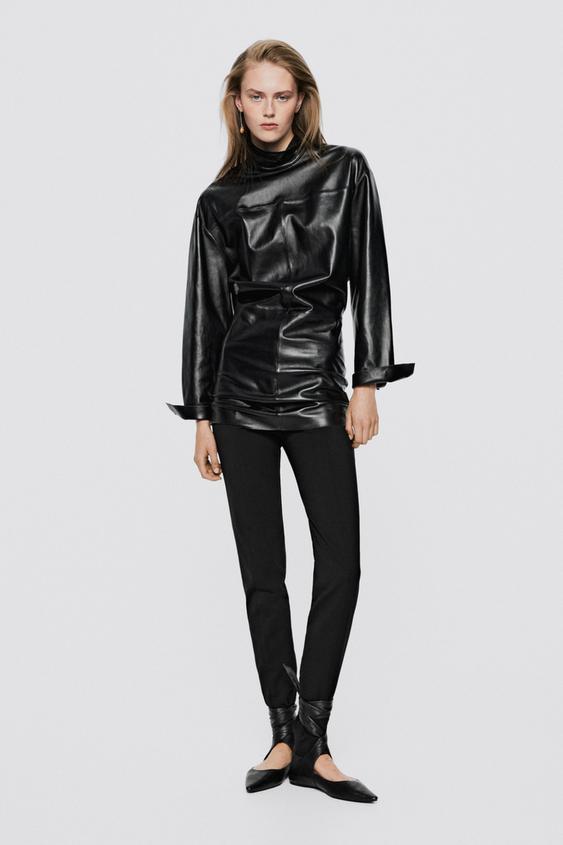 Blusa cuello alto piel - LIMITED EDITION - Serpiente de Zara - Imagen 0