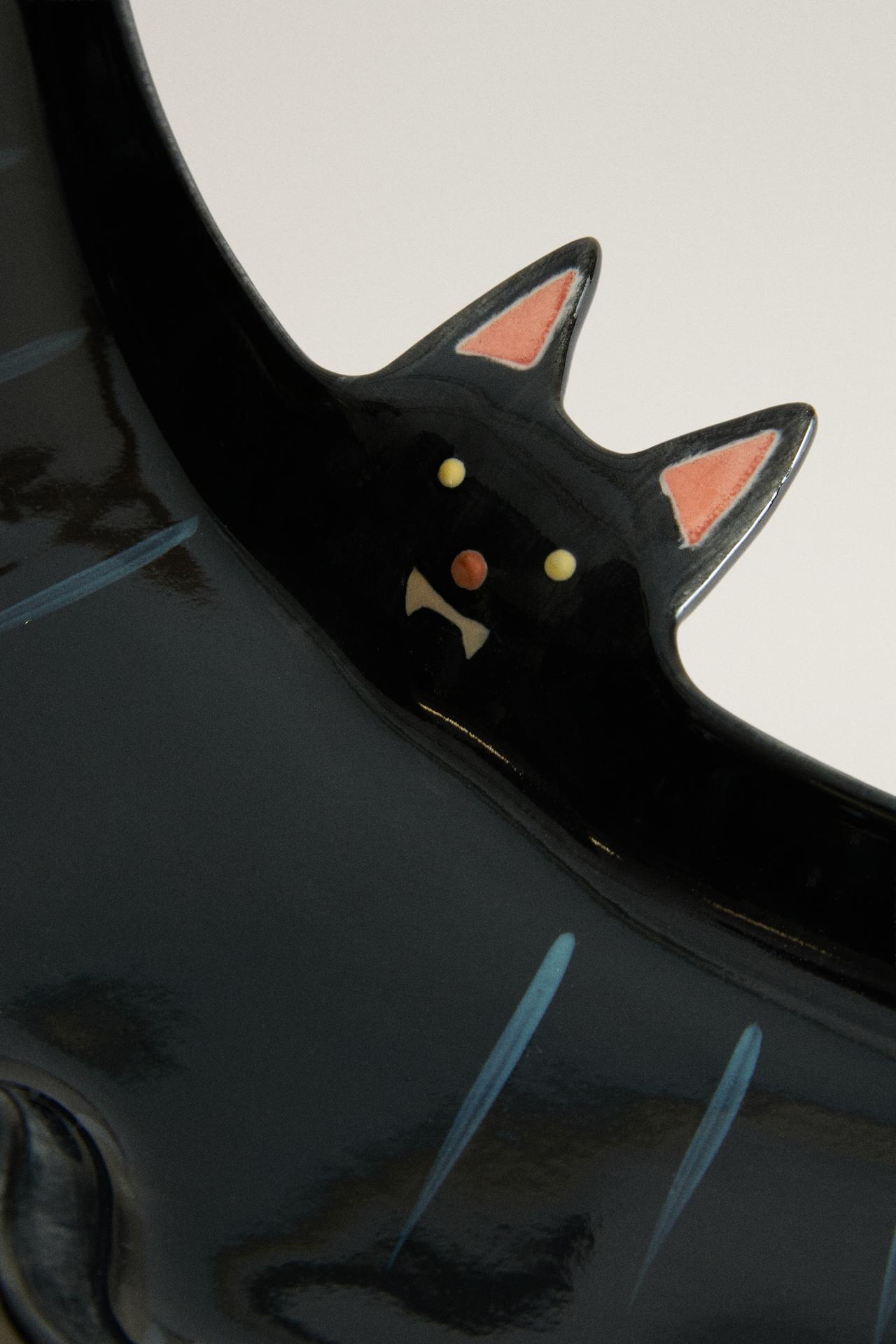 KIDS' HALLOWEEN BAT STONEWARE PLATE — Multicoloured