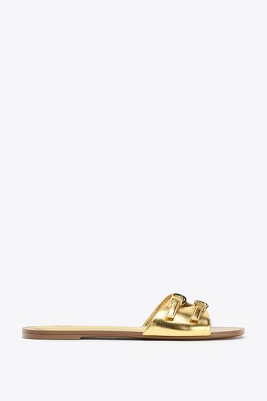 FLAT SANDALS WITH METALLIC EFFECT - Gold by Zara