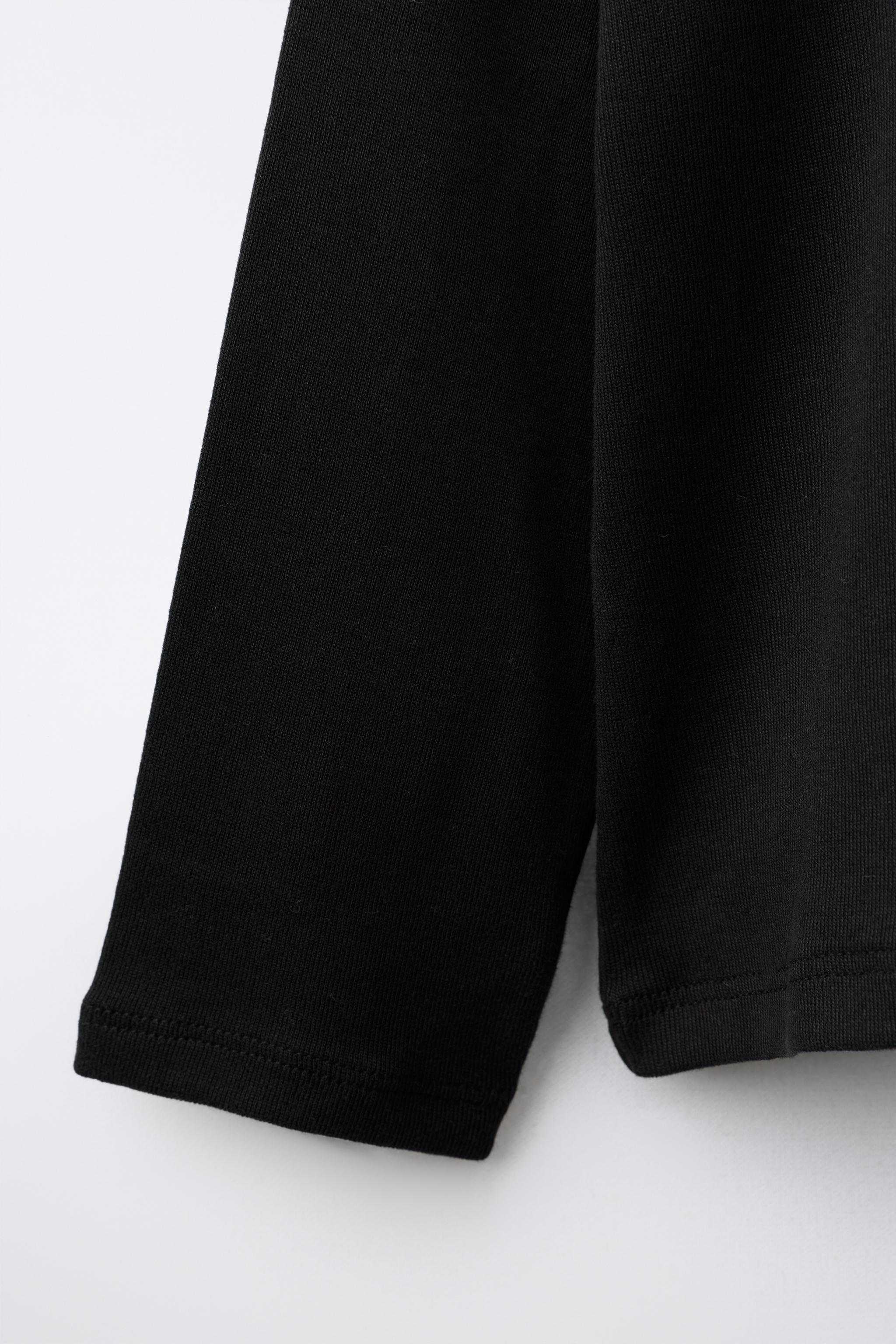 SOLID TURTLENECK T-SHIRT
