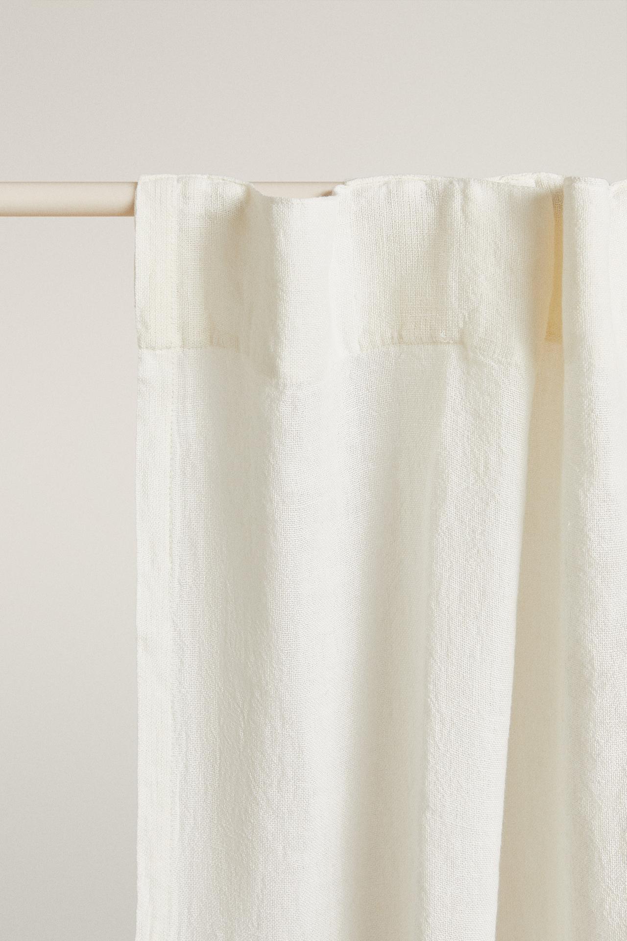 HIGH FILTRATION WHITE LINEN CURTAIN — White