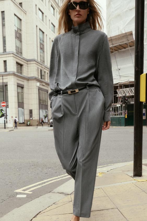 FLOWY HIGH NECK SHIRT