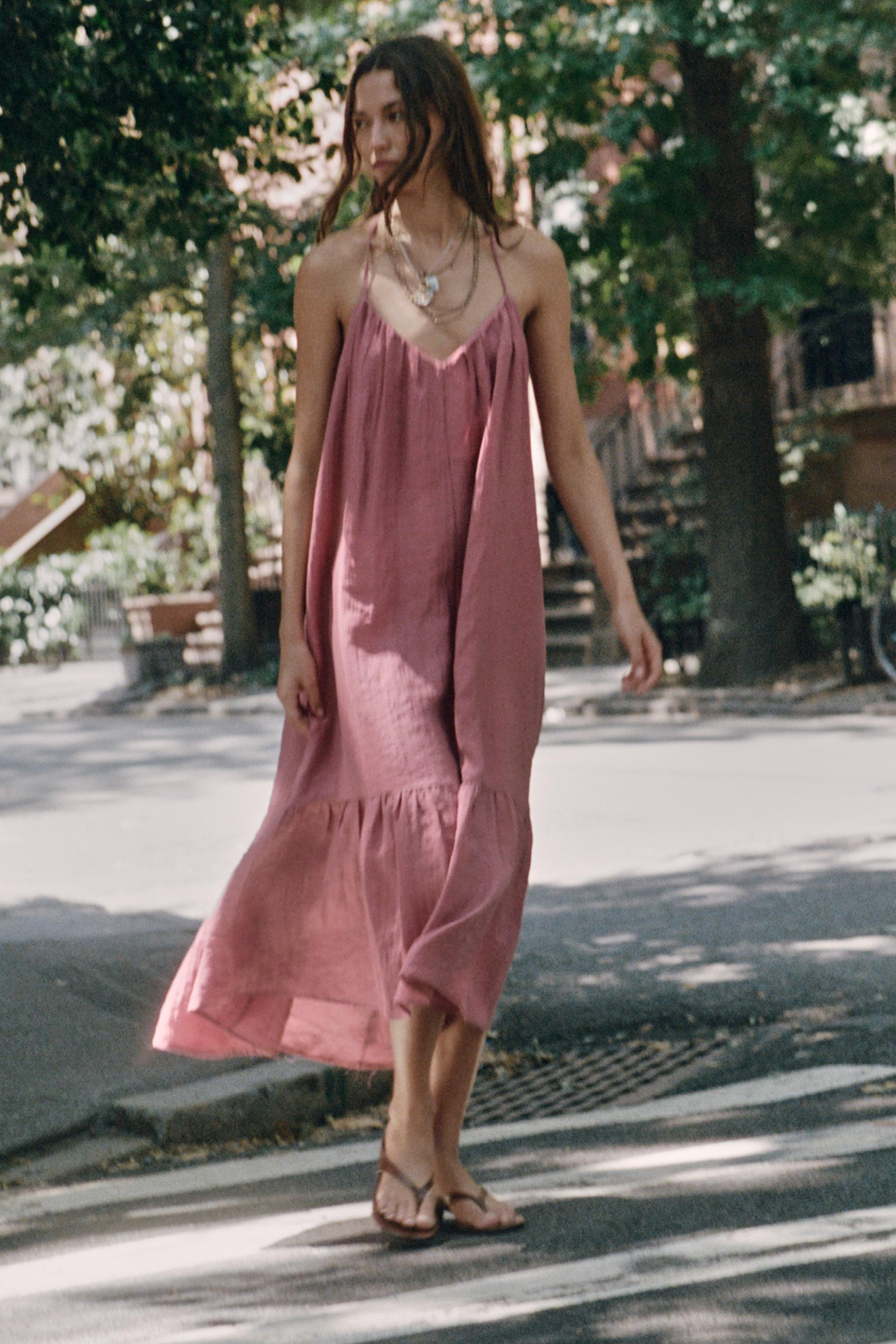 VOLUMINOUS MIDI DRESS