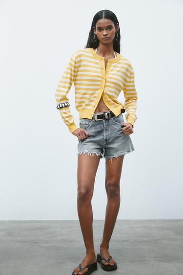 CINTURÓN PIEL PIEDRAS TACHAS - Marrón de Zara
