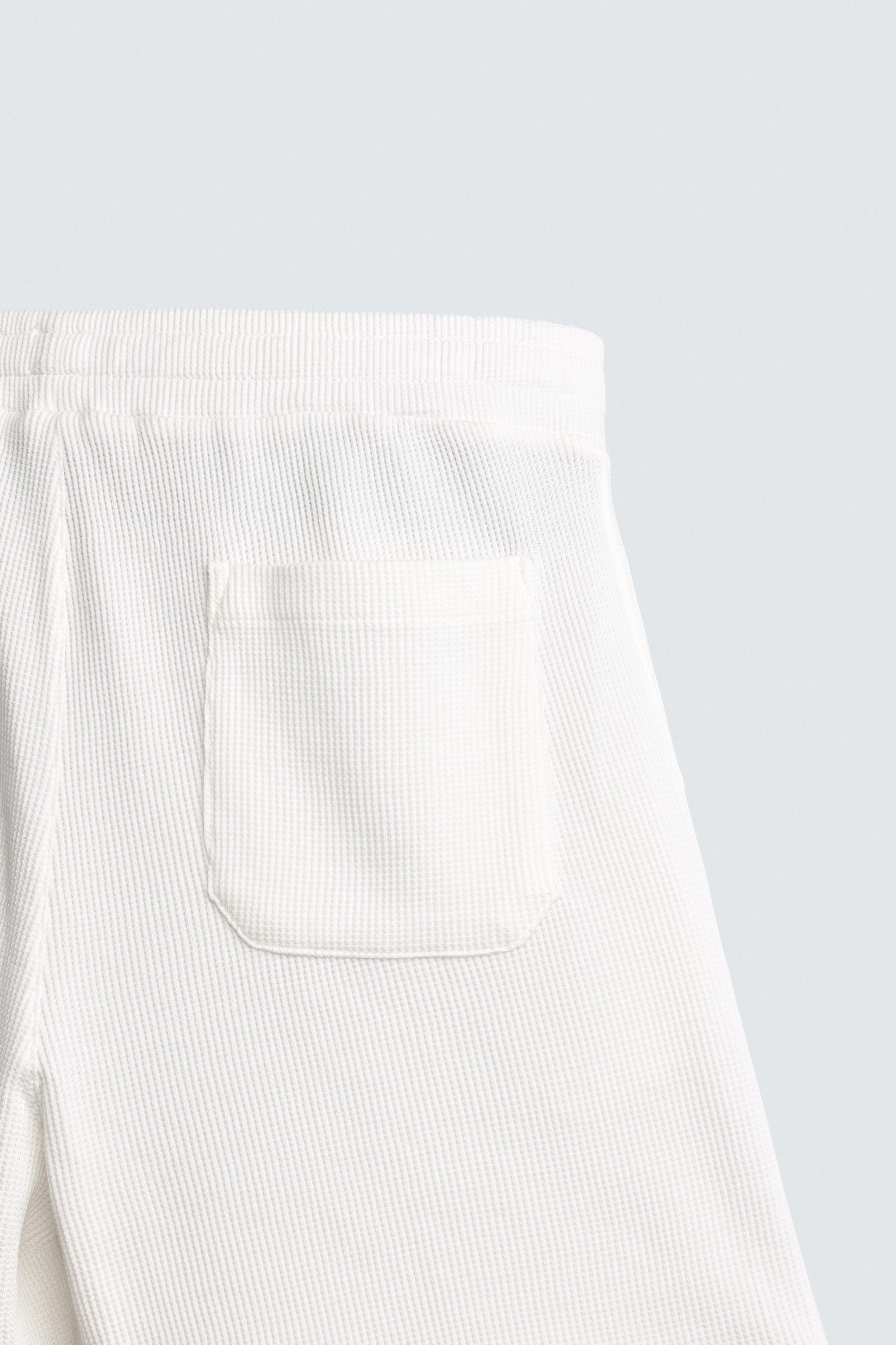 WAFFLE-KNIT JOGGER BERMUDA SHORTS