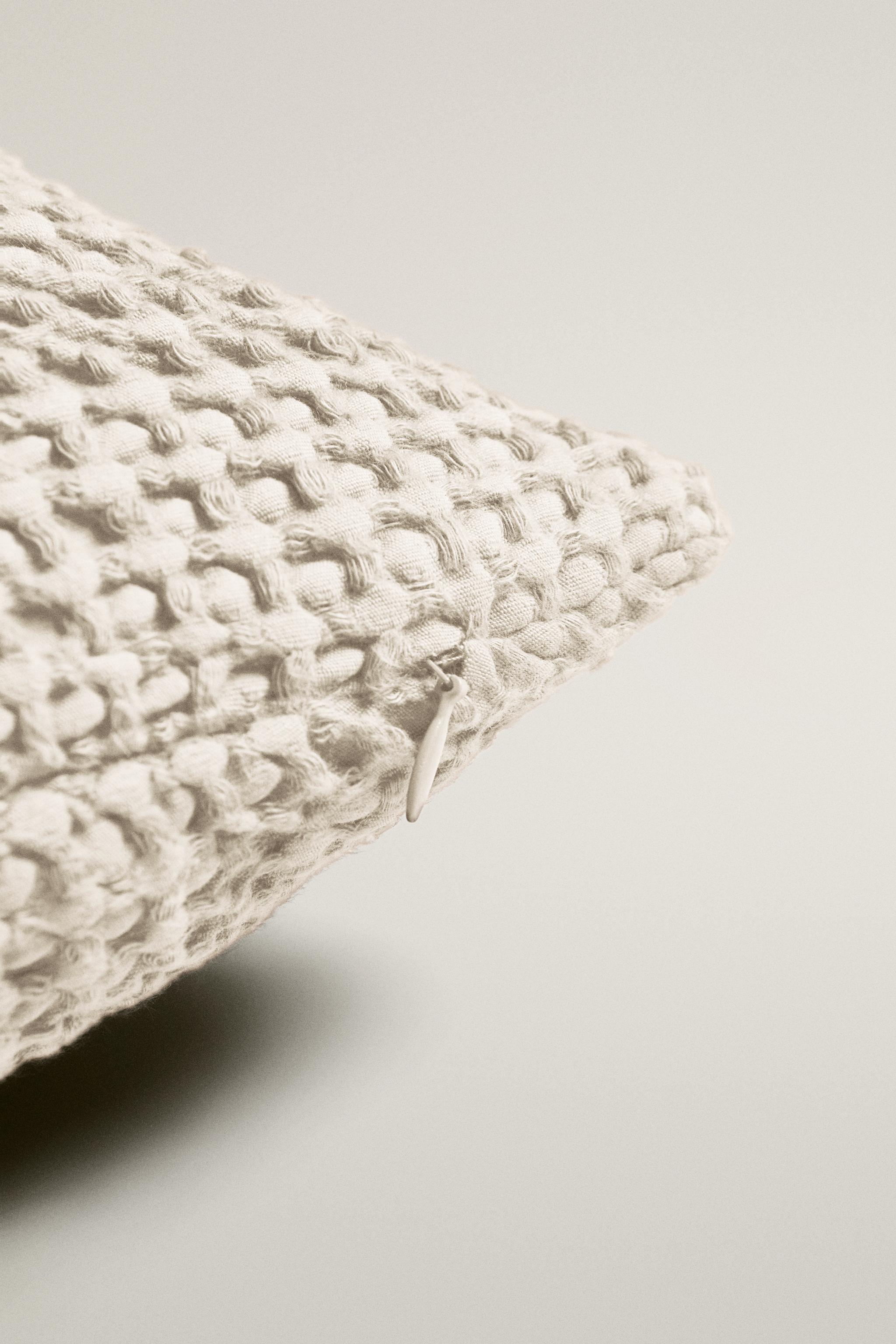 WAFFLE-KNIT THROW PILLOW COVER