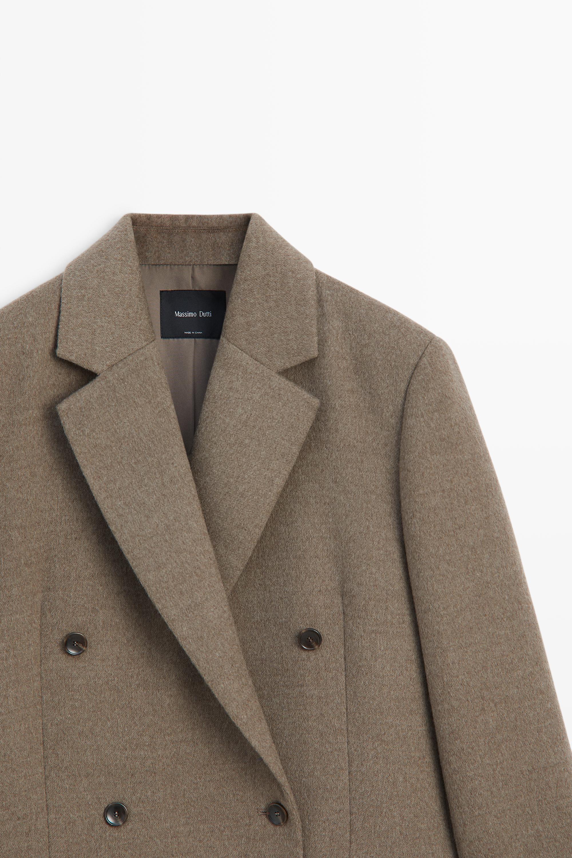 Medium wool blend double-breasted coat