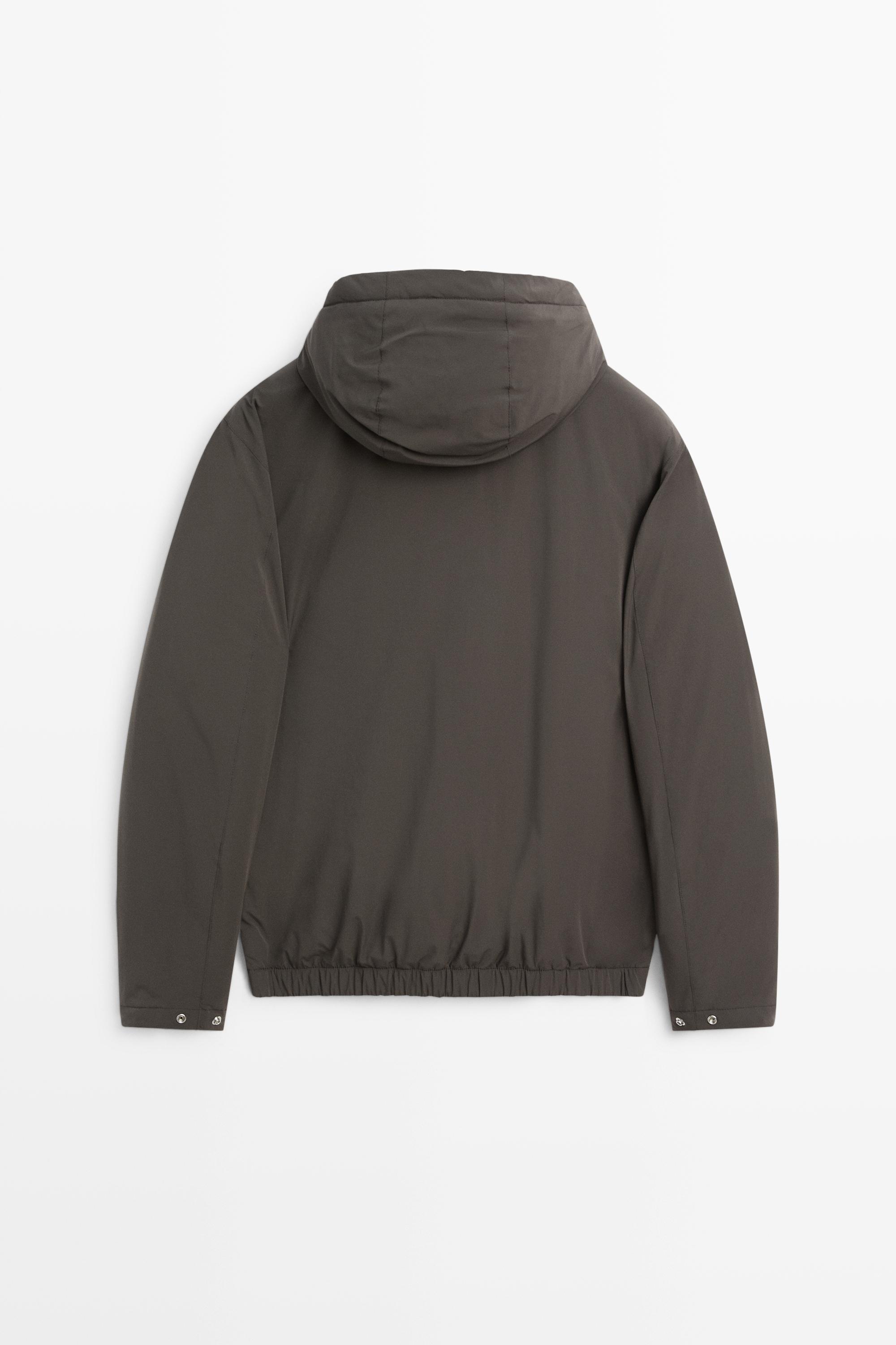 Lightweight hooded down jacket