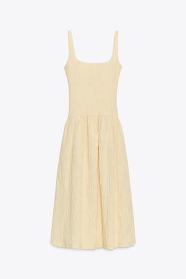 VESTIDO TIRANTES TEXTURA - Vainilla de Zara