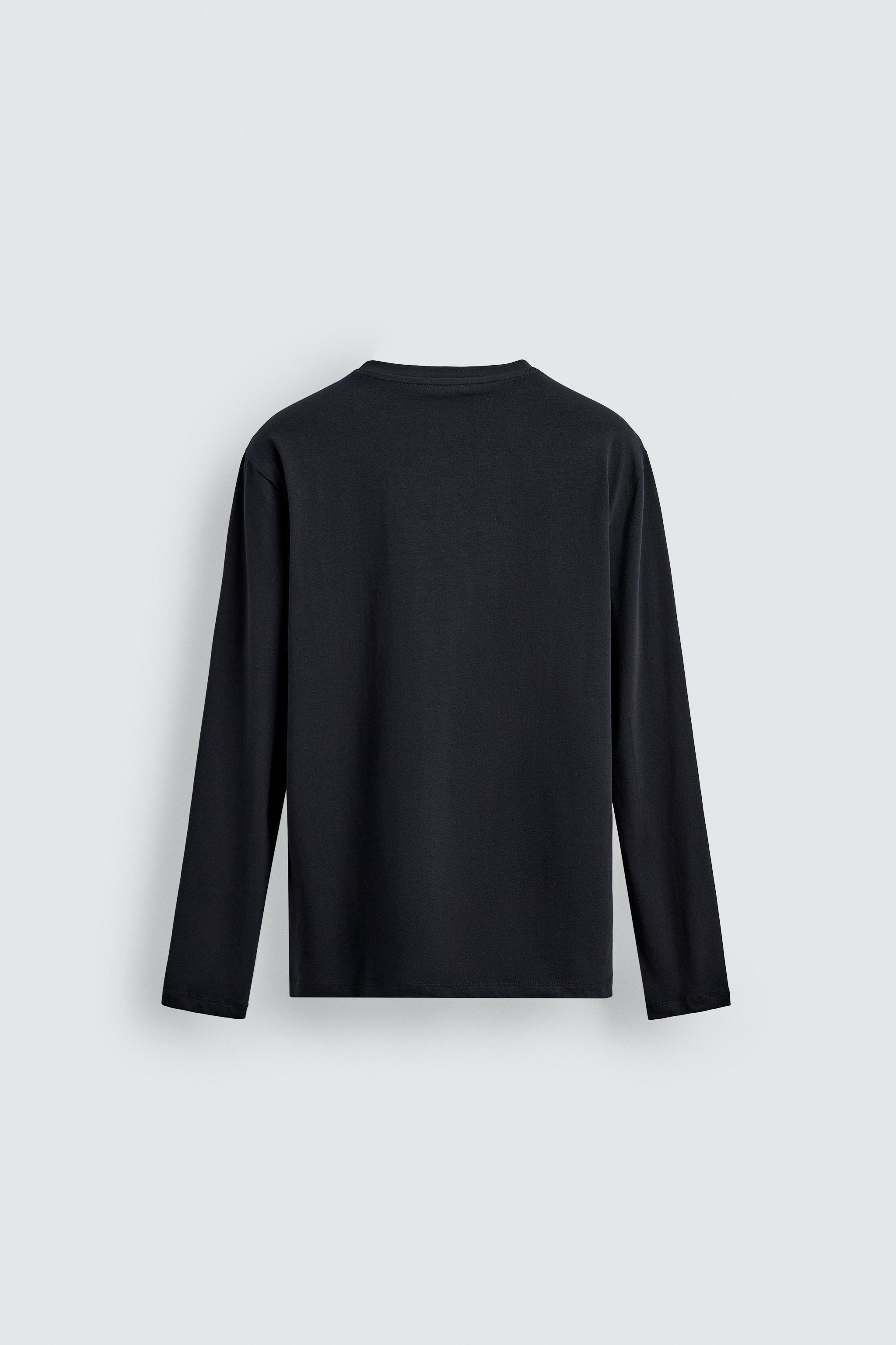 BASIC SLIM FIT T-SHIRT