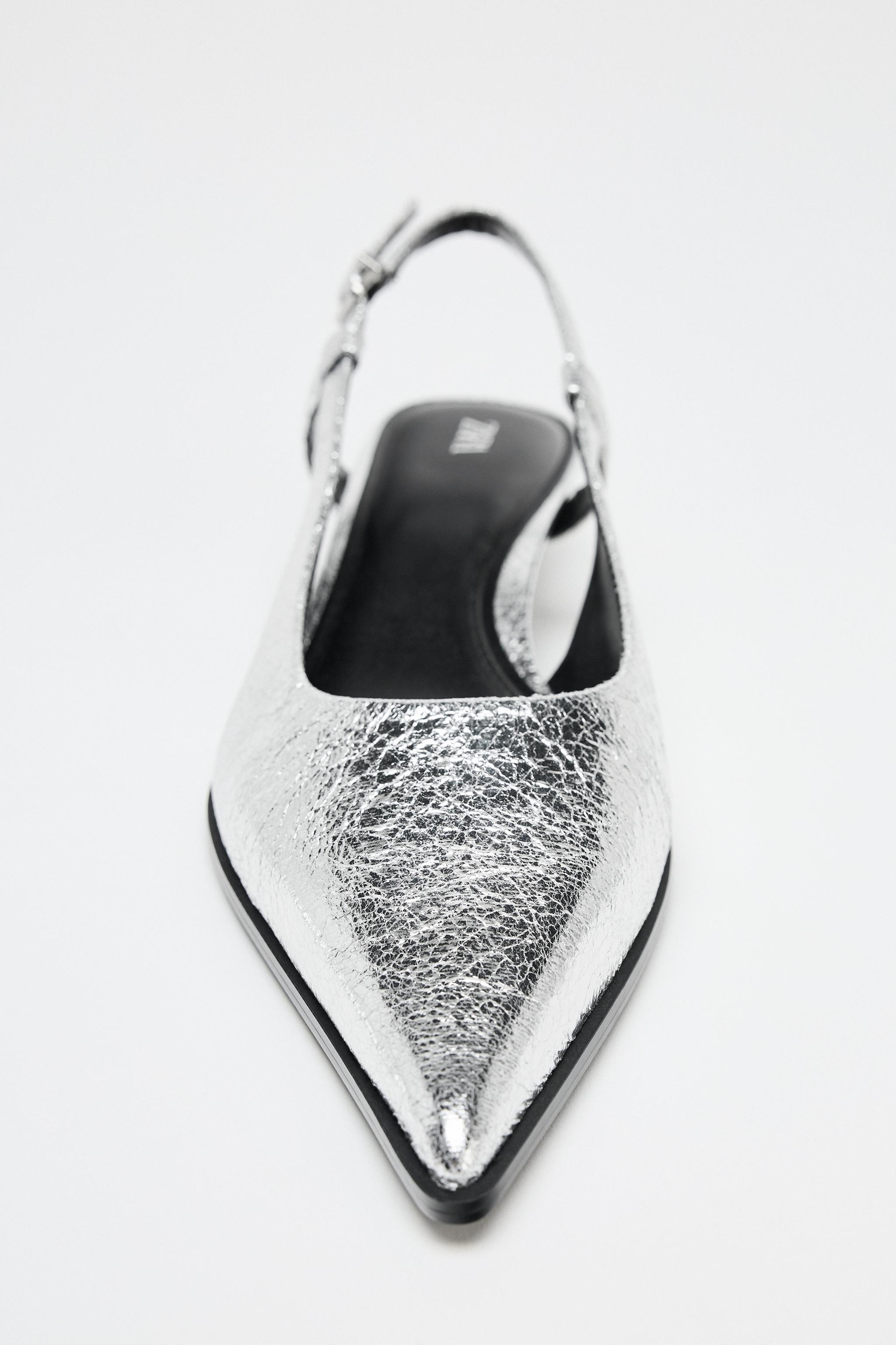 メタリック加工ヒールスリングバックシューズ - シルバー | ZARA