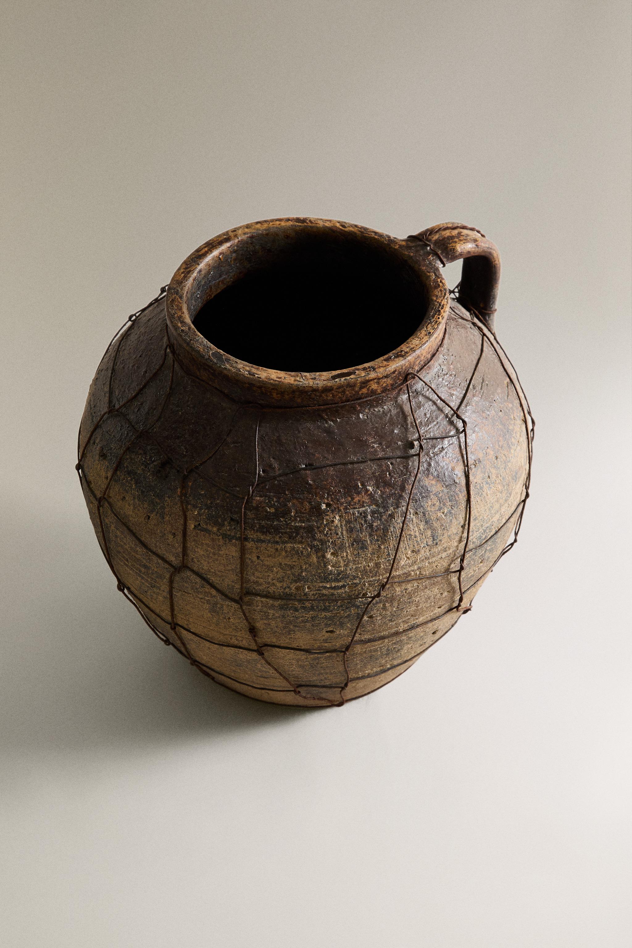 VASE TERRE CUITE GRILLAGÉ