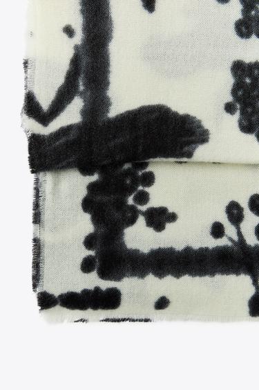 PRINTED SCARF - Ecru by Zara - Image 3