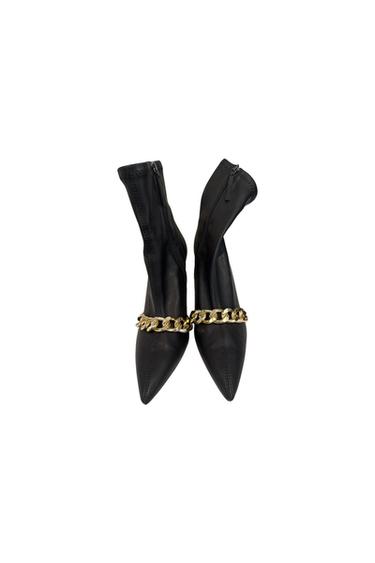 GOLD CHAIN BOOTIES