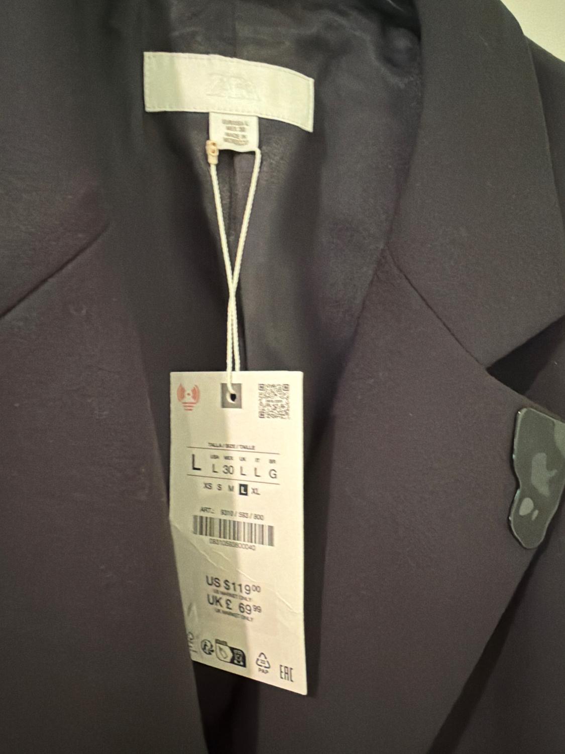 BLAZER CRUZADA OVERSIZE APLIQUES SOLAPA - Image 4
