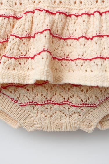 BODY EN MAILLE AJOURÉE RAYURES ET VOLANT - Écru / Rouge de Zara - Image 3