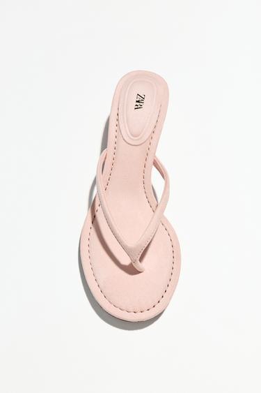 SOFT-FINISH KITTEN HEEL SANDALS - Pink by Zara
